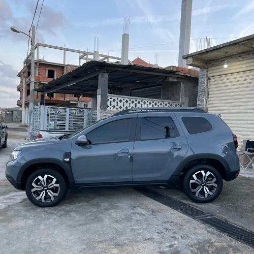 Dacia Duster 2023 Journey