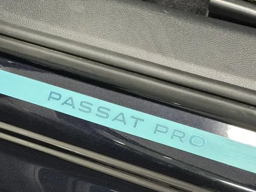 Volkswagen Passat 2025 Pro