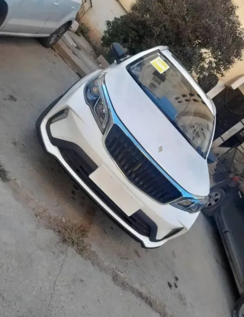 Geely Livan x3 pro 2026 