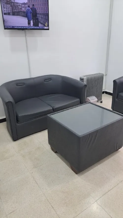 Fauteuil chauffante etat neuf avec table