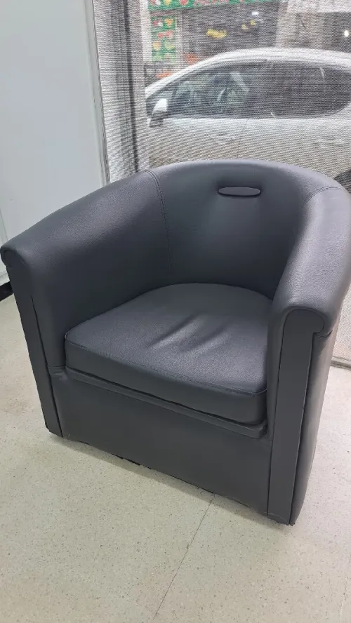 Fauteuil chauffante etat neuf avec table