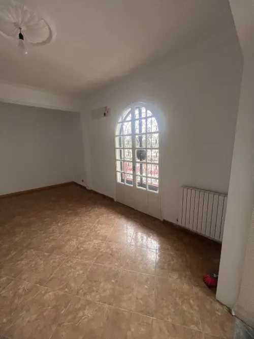 Location Appartement Niveau de villa F6 Alger Kouba