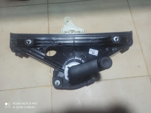 LEVE VITRE MECANIQUE ARRIERE  OREGENAL CLIO 5