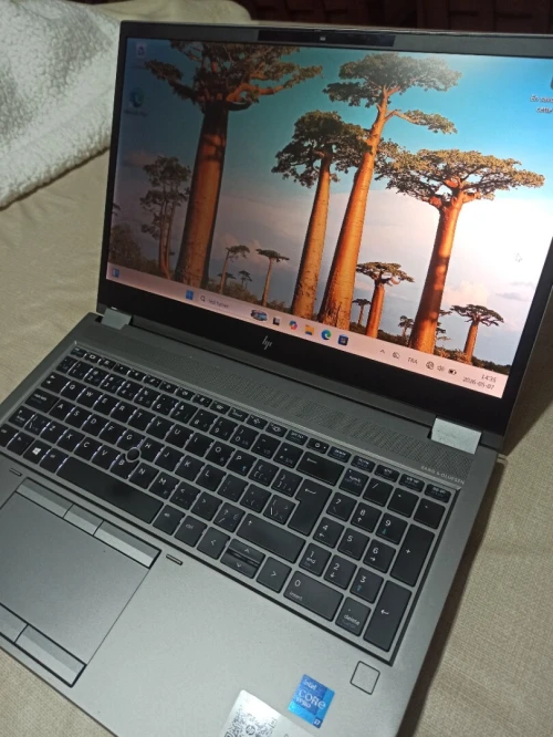 HP ZBook Fury 15 G8 Workstation - i7 11th - 32GB RAM - Double GPU