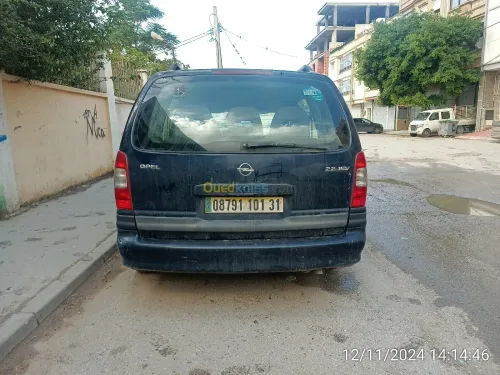 Opel SINTRA 2001 BLEU NUIT METALISEE