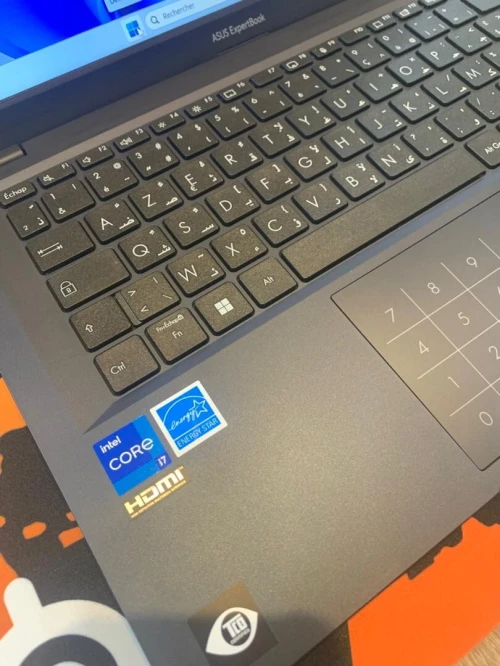 ASUS ExpertBook  i7 1355U Ram 16 ddr4 SSD 512 NVME