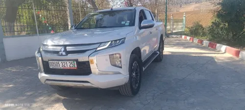 Mitsubishi L200 2021 Doube cabine Evolution