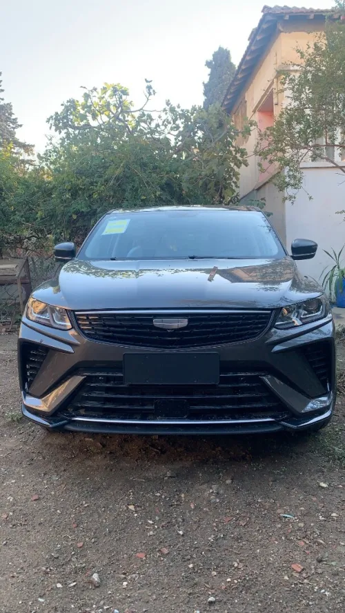 Geely Coolray 2025 