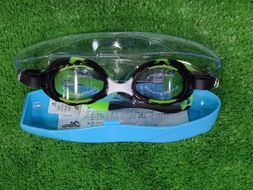Article de piscine et natation ملابس و لوازم السباحة