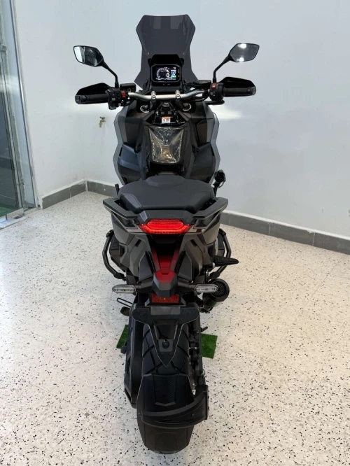 Honda XADV750 2023