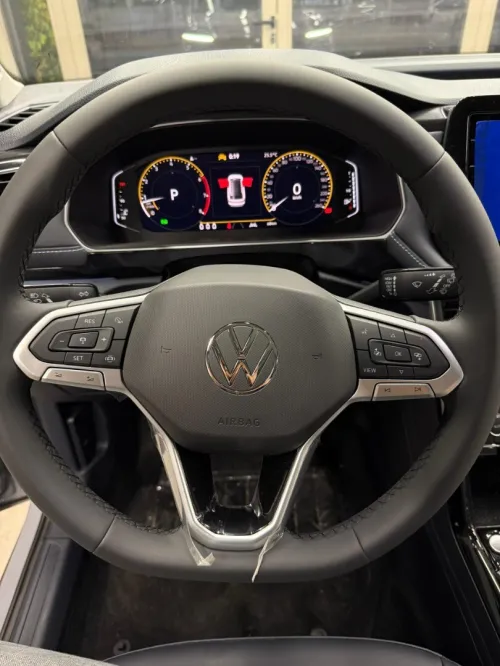 Volkswagen Tharu 2026 XR