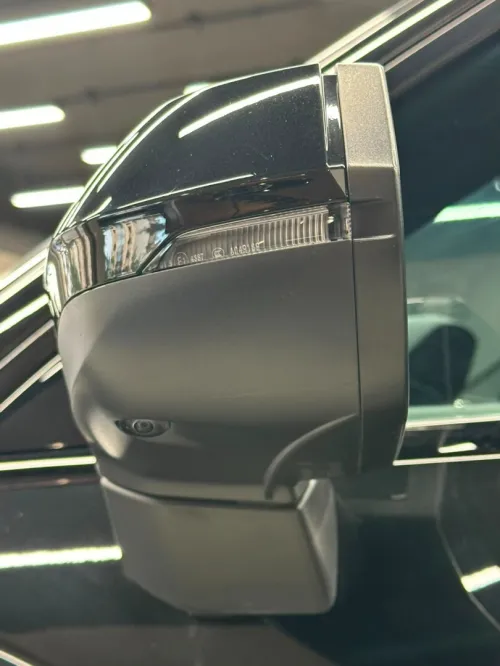 Audi Q3 2023 S-LINE