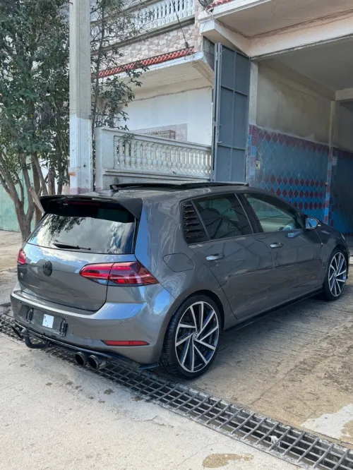 Volkswagen Golf 7 2018 R-Line