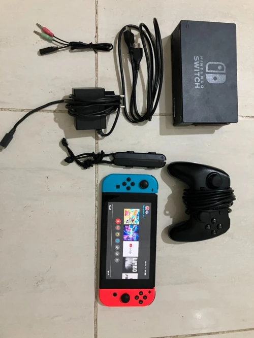 Nintendo Switch + manette