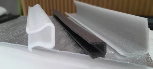 واقي حواف الأثاث والزجاج / protege des angles pour meubles et verre