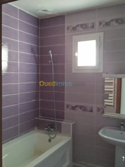 Vente Appartement F5 Tipaza Kolea