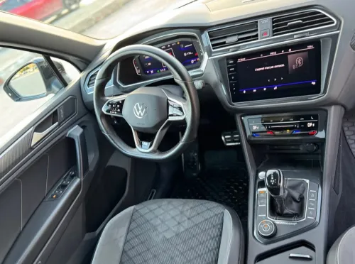 Volkswagen Tiguan 2023 R-line