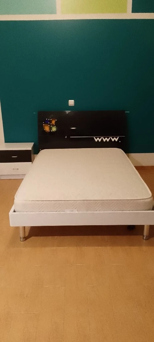 Chambres à coucher et bureaux pour enfants