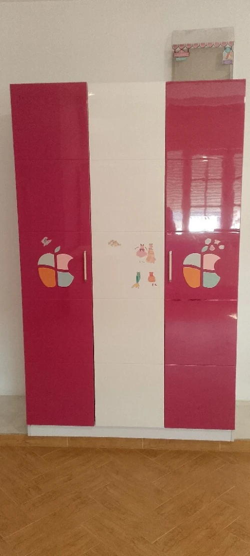 Chambres à coucher et bureaux pour enfants