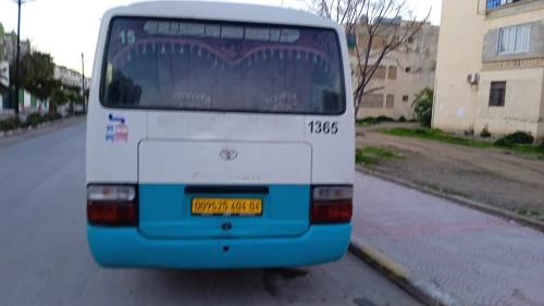 Toyota Coaster 2004