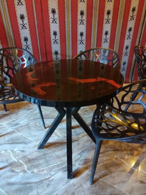 Table & 4 chaise*8 cafétéria khayma 