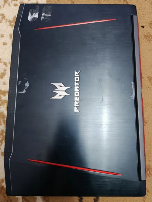 Pc portable acer predator pour pieces