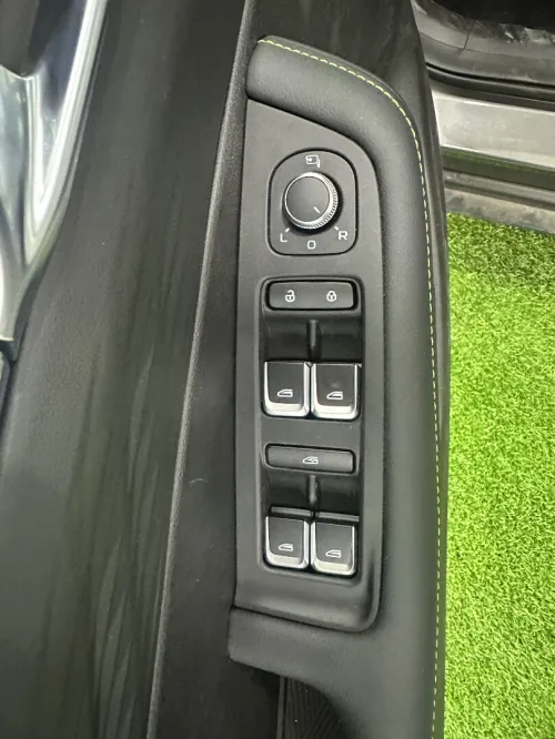 Geely Coolray 2025 