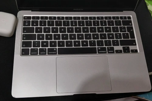 Mackbook air 2020