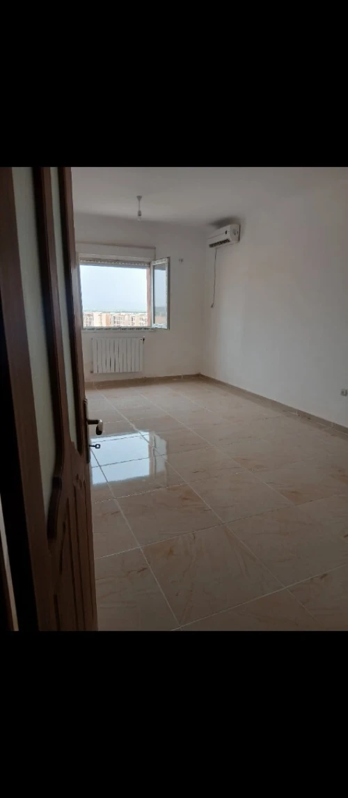 Location Appartement F3 Oran Sidi chami