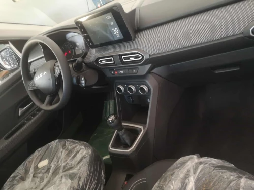 Dacia Logan 2025 Expression