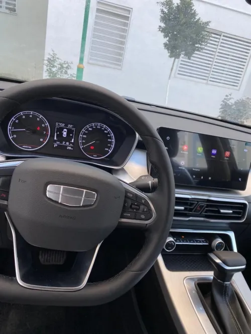 Geely Coolray 2026 