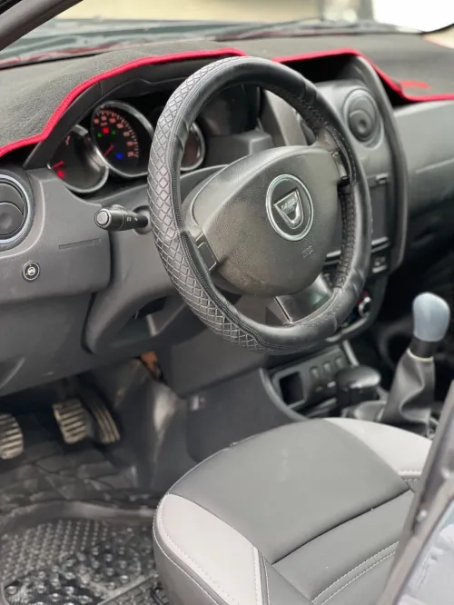 Dacia Duster 2016 