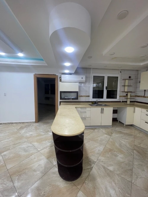 Vente Appartement Niveau de villa F5 Alger Draria