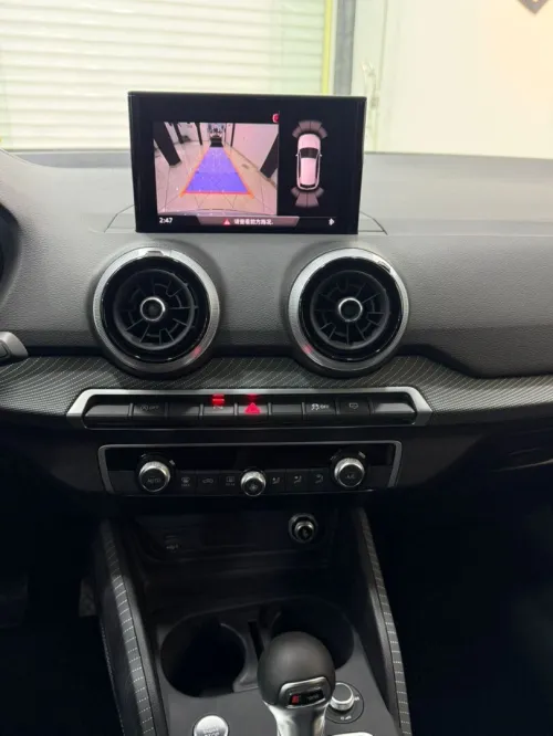 Audi Q2 L 2026 S line