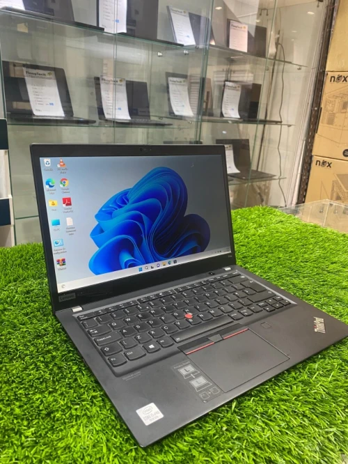 Lenovo Thinkpad t14s i5 10eme ram 8Go SSD 256Go Ecran Tactile