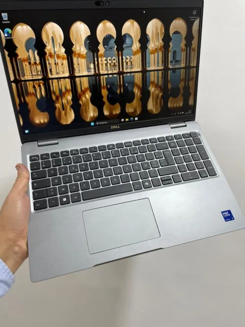 Dell Latitude 5550 - Ultra 5 125U 16Go RAM 256Go SSD 15.6" etat 10/10 comme neuf