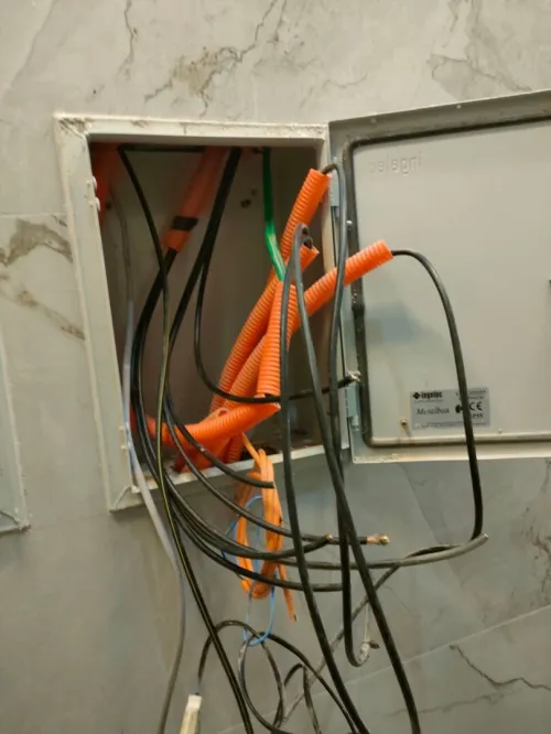 Électrique bâtiment