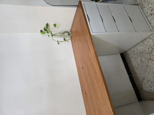 Bureau avec caissons