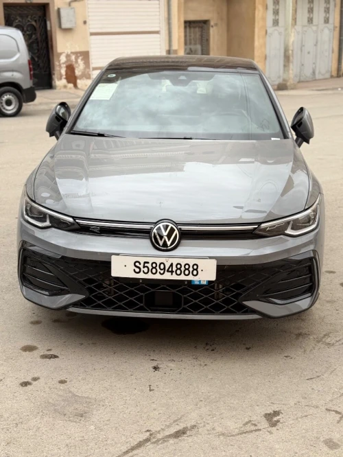 Volkswagen Golf 8.5 2025 R line