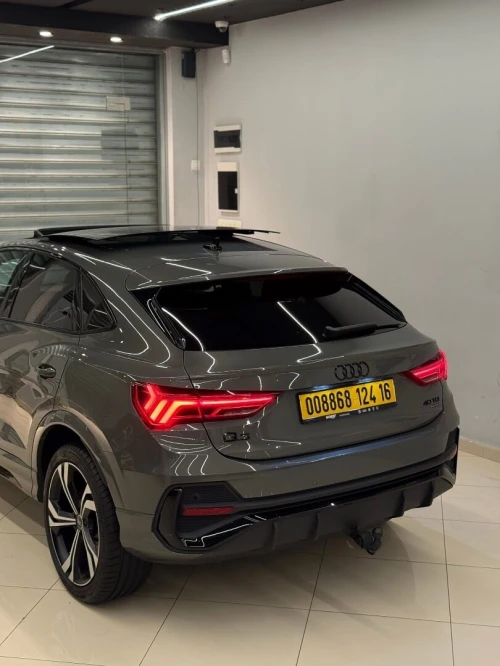 Audi Q3 2024 S line
