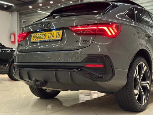 Audi Q3 2024 S line
