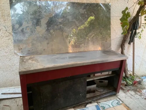 Presentoire et table de travail pour une pizzeria 