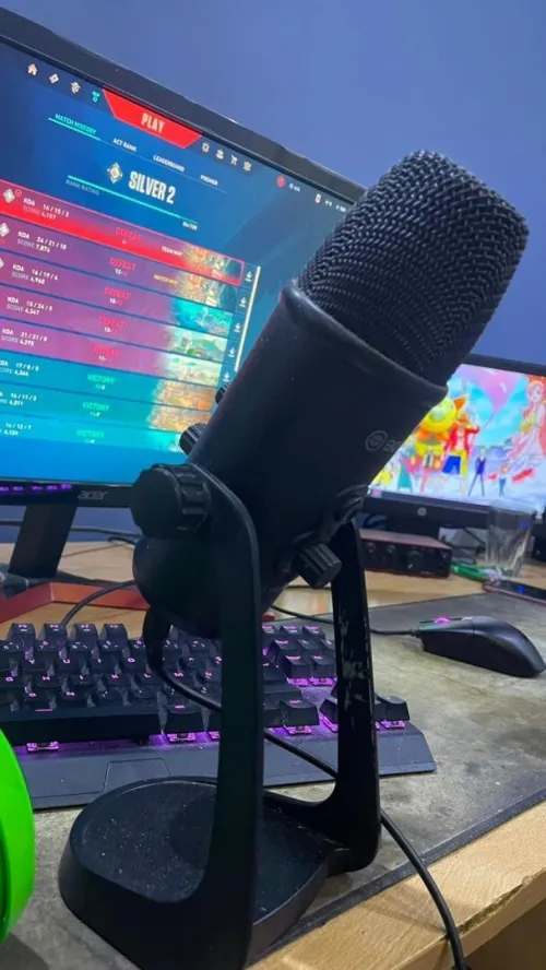 MICROPHONE PROFESSIONNEL BOYA PM-700