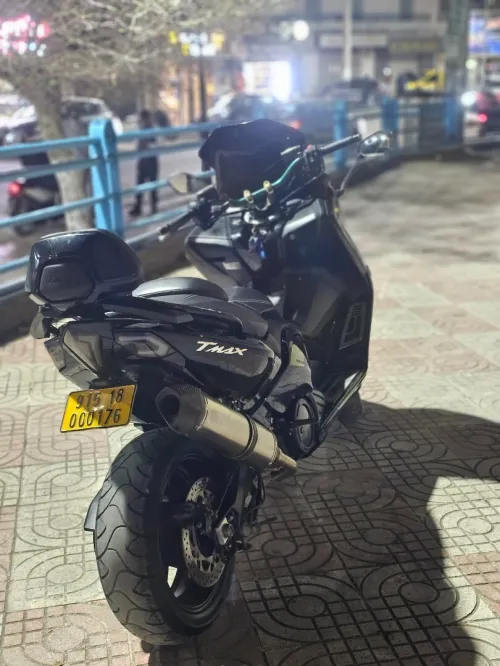 Yamaha Tmax 2015