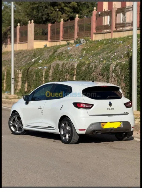 Renault Clio 4 Facelift 2018 