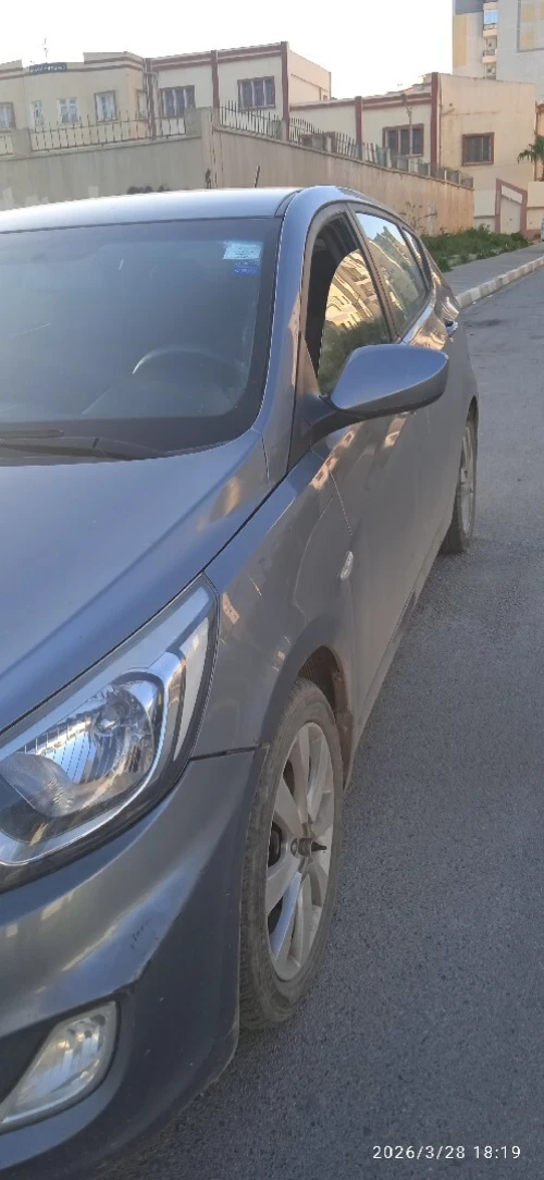Hyundai Accent RB  5 portes 2018 Préstige