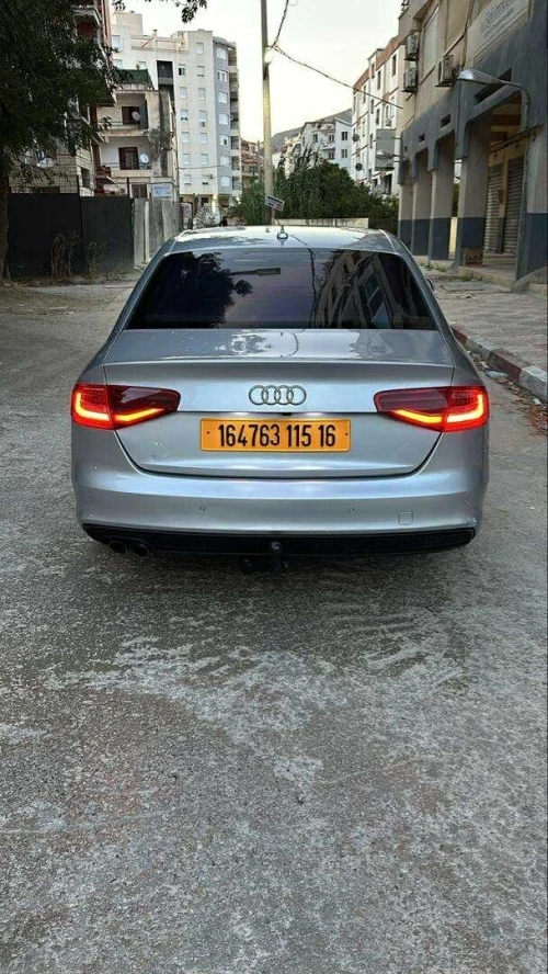 Audi A4 2015 S Line +