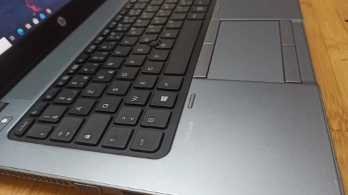 hp ELTEBOOK 840 g1