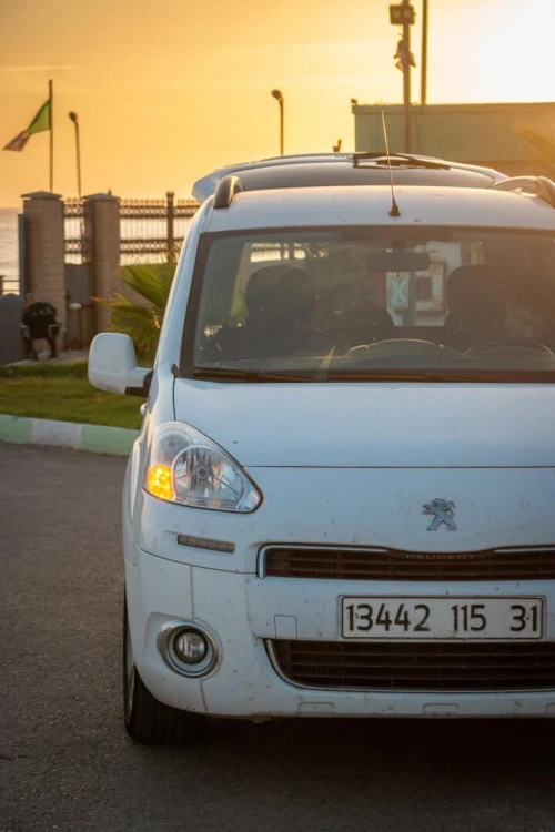 Peugeot Partner 2015 Tepee Allure 