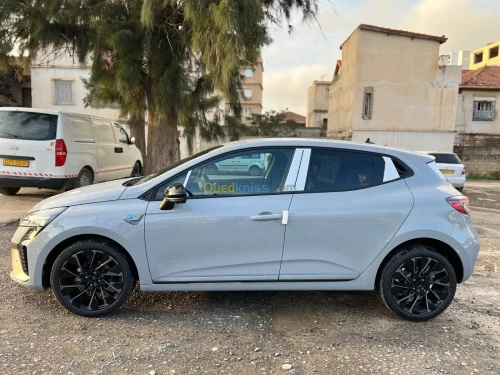 Renault Clio 5  2026 Esprit Alpine